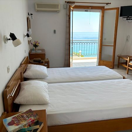 Friderica House Hotel Poros  Exterior photo